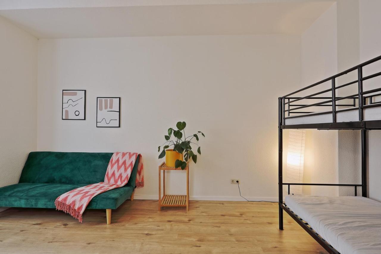 Next Home - Free Parking & Wifi - Badewanne Duisbourg Extérieur photo