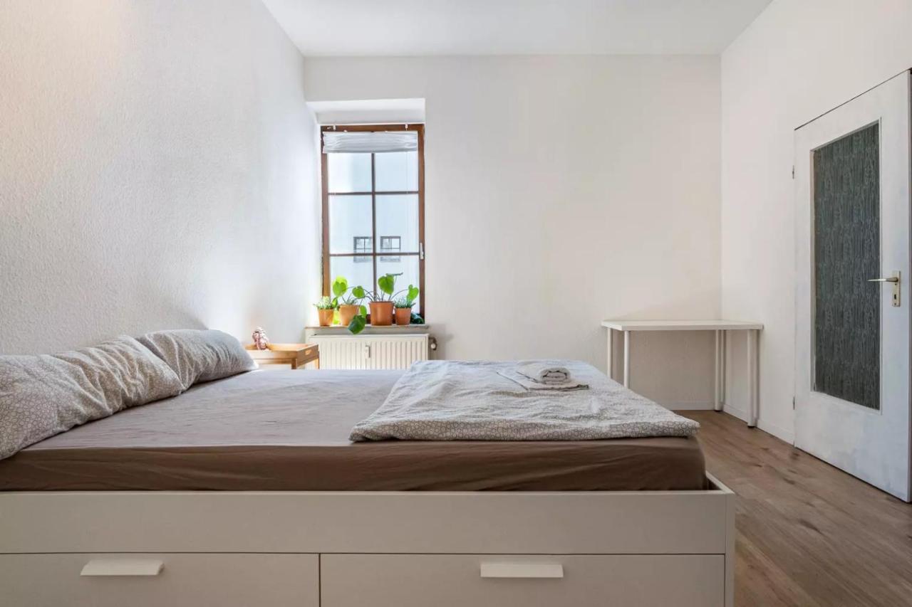 Next Home - Free Parking & Wifi - Badewanne Duisbourg Extérieur photo