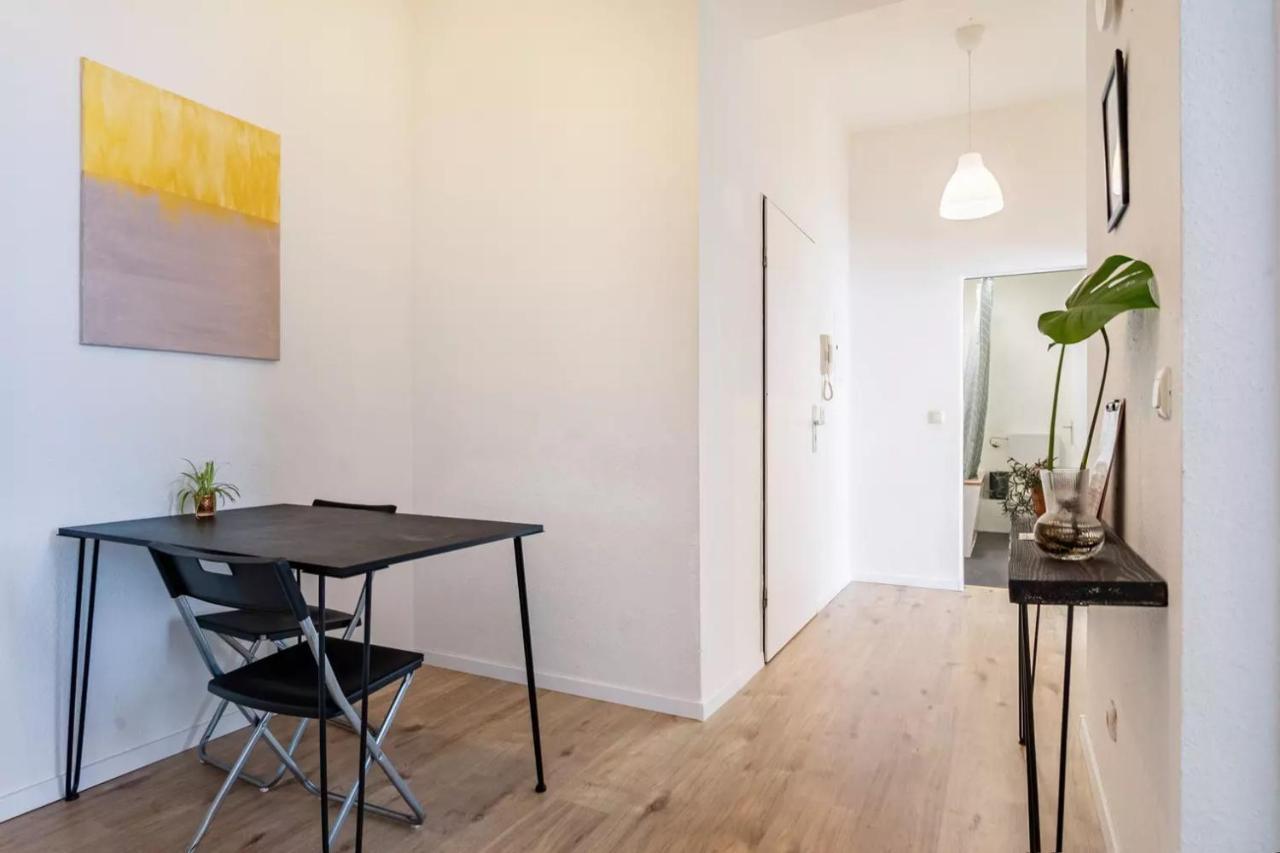 Next Home - Free Parking & Wifi - Badewanne Duisbourg Extérieur photo